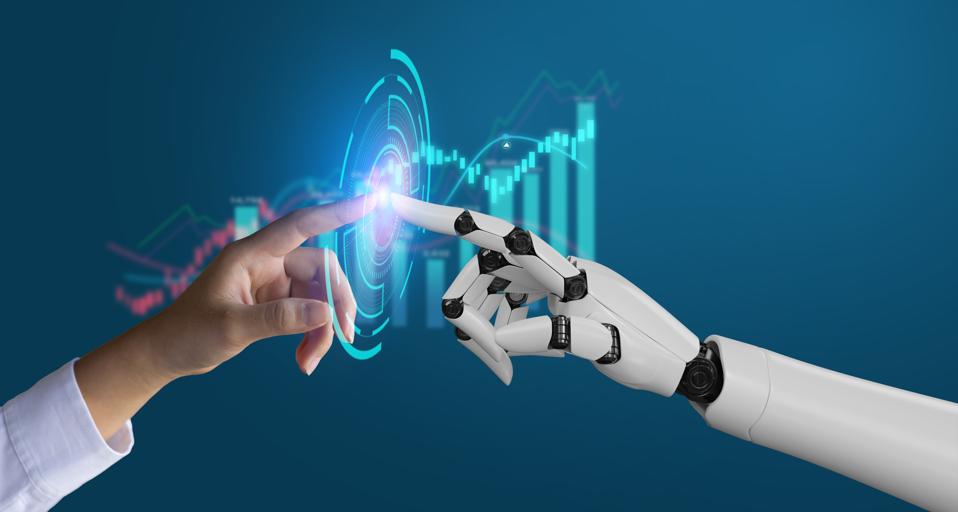 5 moduri în care chatboții cu inteligență artificială vor transforma serviciul clienți în 2025